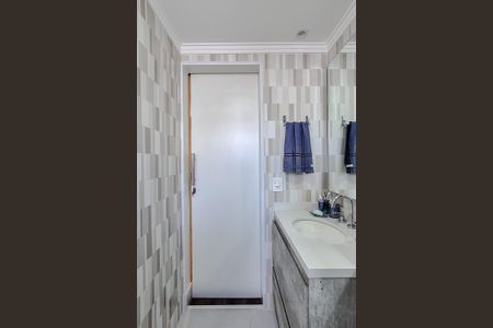 Apartamento à venda com 105m², 3 quartos e 2 vagasBanheiro Social