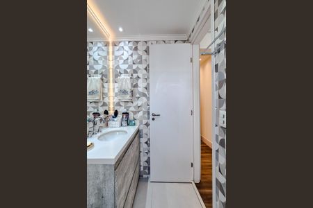 Apartamento à venda com 105m², 3 quartos e 2 vagasBanheiro da Suíte