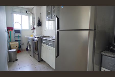 Apartamento à venda com 60m², 2 quartos e 2 vagasCozinha 