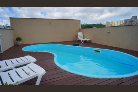 Apartamento à venda com 60m², 2 quartos e 2 vagasÁrea comum - Piscina
