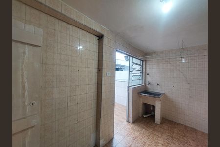 Casa à venda com 110m², 2 quartos e 2 vagas Casa à venda com 110m², 2 quartos e 2 vagasÁrea de serviço
