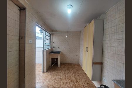 Área de serviço de casa à venda com 2 quartos, 110m² em Vila Santo Antônio, São Paulo