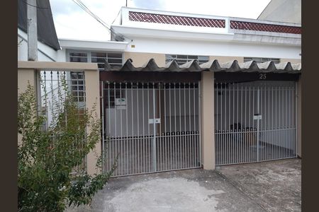 Casa à venda com 110m², 2 quartos e 2 vagas Casa à venda com 110m², 2 quartos e 2 vagasGaragem