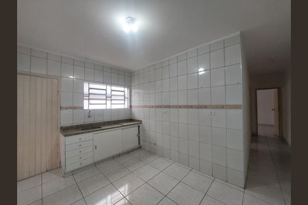 Casa à venda com 110m², 2 quartos e 2 vagas Casa à venda com 110m², 2 quartos e 2 vagasCozinha