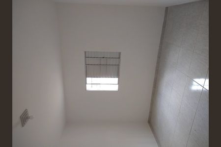 Casa à venda com 110m², 2 quartos e 2 vagas Casa à venda com 110m², 2 quartos e 2 vagasQuarto