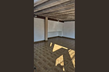 Casa à venda com 110m², 2 quartos e 2 vagas Casa à venda com 110m², 2 quartos e 2 vagasSala de Jantar
