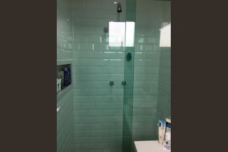 Banheiro de apartamento para alugar com 2 quartos, 64m² em Fazenda Morumbi, São Paulo