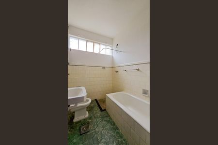 Apartamento à venda com 70m², 2 quartos e 1 vaga Apartamento à venda com 70m², 2 quartos e 1 vagaBanheiro Social