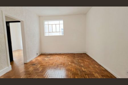 Sala de apartamento à venda com 2 quartos, 70m² em Serra, Belo Horizonte