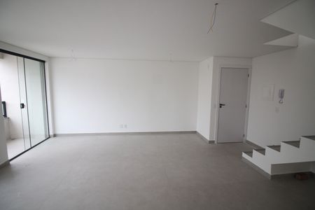 Sala de apartamento à venda com 2 quartos, 122m² em Jardim Industrial, Contagem