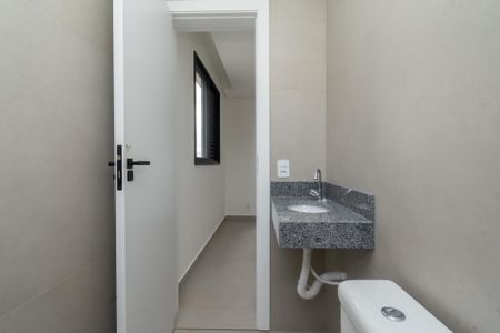 Apartamento à venda com 154m², 3 quartos e 2 vagas Apartamento à venda com 154m², 3 quartos e 2 vagasBanheiro da Suíte