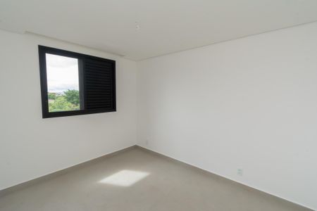 Apartamento à venda com 154m², 3 quartos e 2 vagas Apartamento à venda com 154m², 3 quartos e 2 vagasSuíte