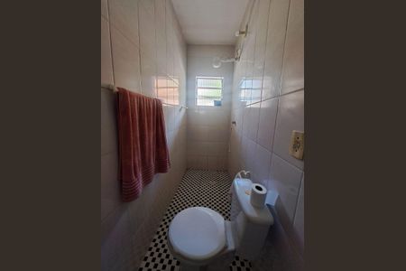 Casa à venda com 169m², 2 quartos e 2 vagas Casa à venda com 169m², 2 quartos e 2 vagasBanheiro - Casa 3