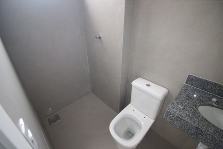 Apartamento à venda com 61m², 3 quartos e 2 vagasBanheiro