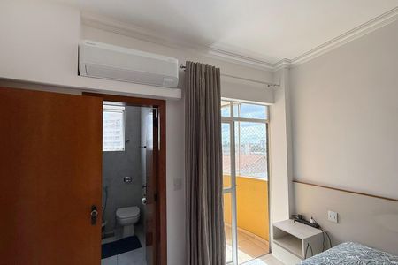 Apartamento à venda com 190m², 4 quartos e 2 vagas Apartamento à venda com 190m², 4 quartos e 2 vagasSuite 1