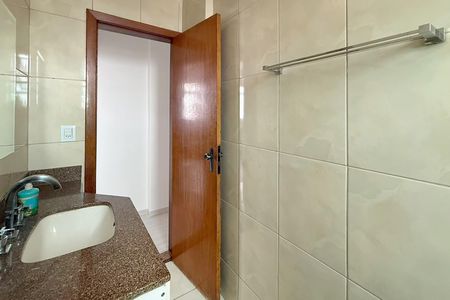 Apartamento à venda com 190m², 4 quartos e 2 vagas Apartamento à venda com 190m², 4 quartos e 2 vagasBanheiro