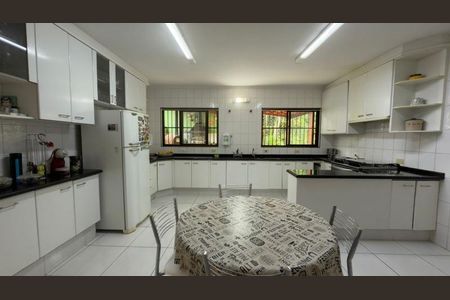 Casa à venda com 380m², 3 quartos e 4 vagasFoto 26