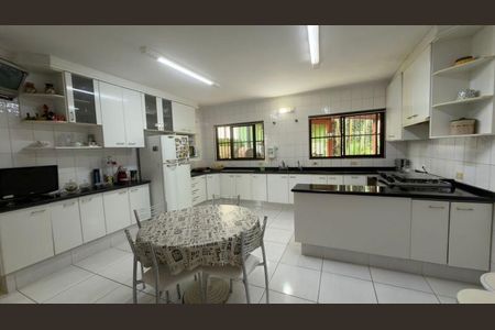 Casa à venda com 380m², 3 quartos e 4 vagasFoto 28