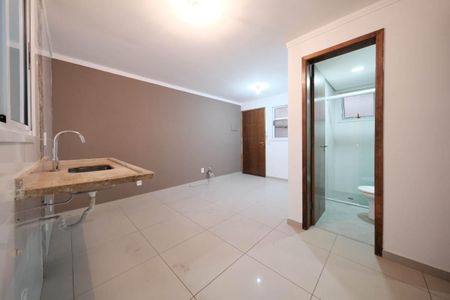 Sala/Cozinha de apartamento para alugar com 2 quartos, 44m² em Vila Nhocuné, São Paulo