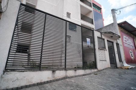 Apartamento para alugar com 44m², 2 quartos e sem vaga Apartamento para alugar com 44m², 2 quartos e sem vagaFachada