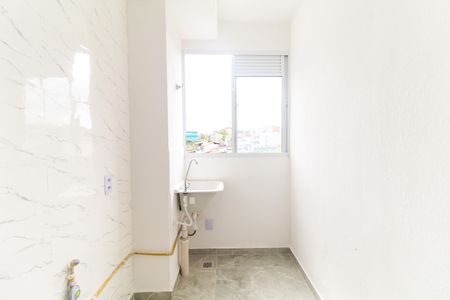 Apartamento para alugar com 43m², 2 quartos e sem vaga Apartamento para alugar com 43m², 2 quartos e sem vagaCozinha e Área de Serviço