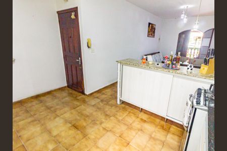 Casa à venda com 92m², 2 quartos e 1 vaga Casa à venda com 92m², 2 quartos e 1 vagaCozinha