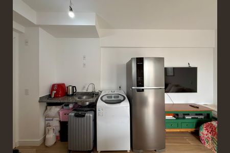 Studio para alugar com 23m², 0 quarto e sem vaga Studio para alugar com 23m², 0 quarto e sem vagaCozinha