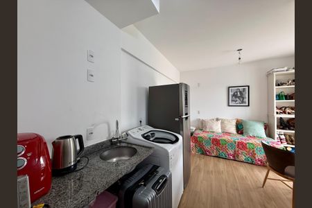 Studio para alugar com 23m², 0 quarto e sem vaga Studio para alugar com 23m², 0 quarto e sem vagaCozinha