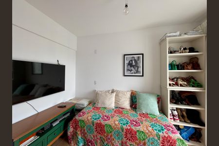 Studio para alugar com 23m², 0 quarto e sem vaga Studio para alugar com 23m², 0 quarto e sem vagaQuarto