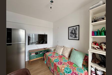 Studio para alugar com 23m², 0 quarto e sem vaga Studio para alugar com 23m², 0 quarto e sem vagaQuarto