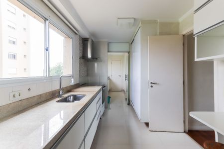 Apartamento à venda com 151m², 3 quartos e 2 vagasCozinha e Área de Serviço