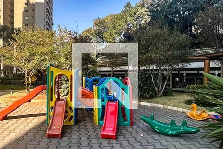 Apartamento à venda com 151m², 3 quartos e 2 vagasÁrea comum - Playground