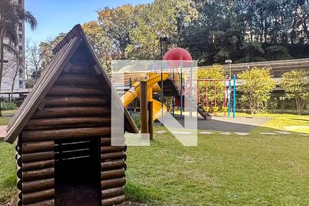 Apartamento à venda com 151m², 3 quartos e 2 vagasÁrea comum - Playground