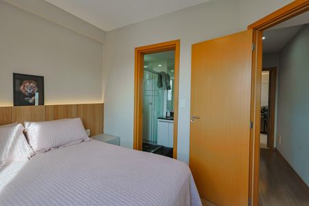 Apartamento à venda com 80m², 3 quartos e 2 vagasSuíte