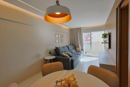 Apartamento à venda com 3 quartos, 80m² em Sagrada Família, Belo Horizonte
