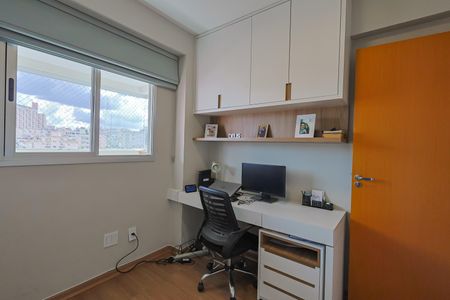 Apartamento à venda com 80m², 3 quartos e 2 vagasQuarto 1