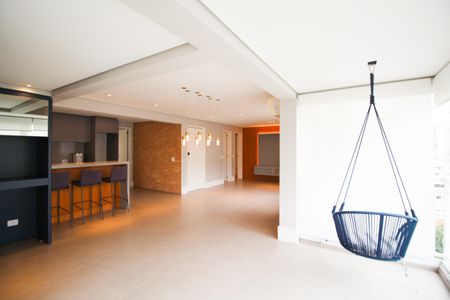 Varanda de apartamento para alugar com 3 quartos, 139m² em Vila Olímpia, São Paulo