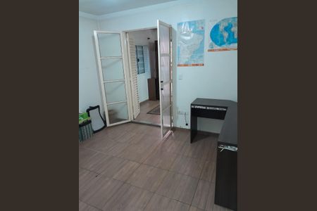 Quarto de casa à venda com 4 quartos, 350m² em Cidade Antônio Estêvão de Carvalho, São Paulo