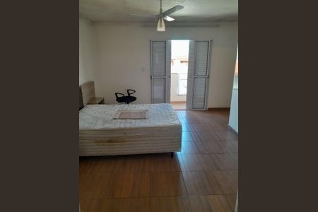 Quarto de casa à venda com 4 quartos, 350m² em Cidade Antônio Estêvão de Carvalho, São Paulo