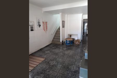 Sala de casa à venda com 4 quartos, 350m² em Cidade Antônio Estêvão de Carvalho, São Paulo
