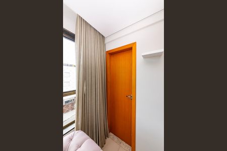 Apartamento à venda com 150m², 4 quartos e 3 vagas Apartamento à venda com 150m², 4 quartos e 3 vagasLavabo