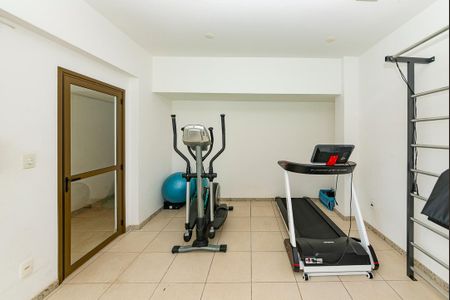 Apartamento à venda com 150m², 4 quartos e 3 vagas Apartamento à venda com 150m², 4 quartos e 3 vagasÁrea comum