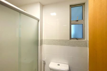 Apartamento para alugar com 185m², 2 quartos e 2 vagas Apartamento para alugar com 185m², 2 quartos e 2 vagasBanheiro