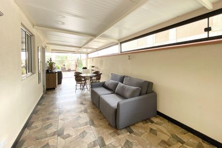 Varanda coberta de apartamento para alugar com 2 quartos, 185m² em Cruzeiro, Belo Horizonte