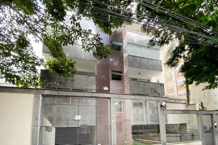 Apartamento para alugar com 185m², 2 quartos e 2 vagas Apartamento para alugar com 185m², 2 quartos e 2 vagasFachada