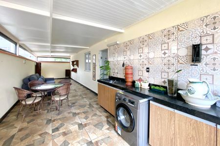 Apartamento para alugar com 185m², 2 quartos e 2 vagas Apartamento para alugar com 185m², 2 quartos e 2 vagasÁrea de Serviço