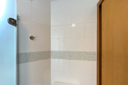 Apartamento para alugar com 185m², 2 quartos e 2 vagas Apartamento para alugar com 185m², 2 quartos e 2 vagasBanheiro da Suíte