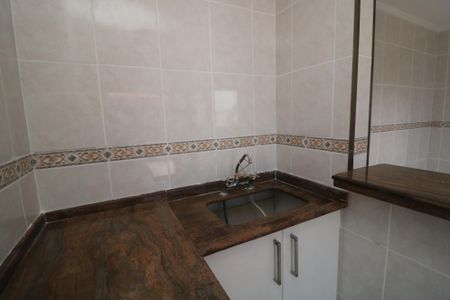 Casa à venda com 230m², 3 quartos e 1 vagaÁrea de Serviço