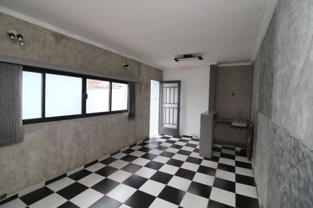 Casa à venda com 230m², 3 quartos e 1 vagaEscritorio