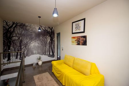 Casa à venda com 138m², 4 quartos e 1 vagaSala de TV